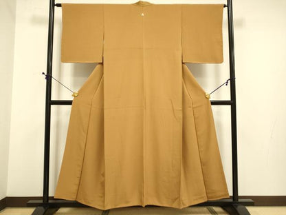 平和屋着物●上質な色無地　土色　正絹　逸品　DABE9602du