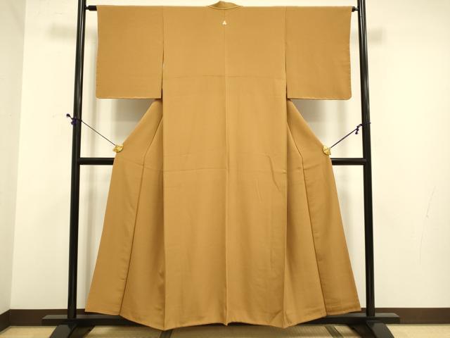 平和屋着物●上質な色無地　土色　正絹　逸品　DABE9602du