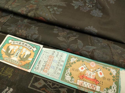 平和屋着物●本場大島紬　古代染色純泥染　9マルキ　几帳花文　翔鶴謹製　証紙付き　正絹　逸品　DABE9648du