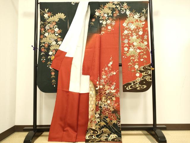 平和屋着物●豪華振袖　駒刺繍　草花文　暈し染め　金彩　正絹　逸品　DABE9672du
