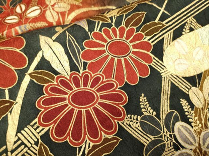 平和屋着物●豪華振袖　駒刺繍　草花文　暈し染め　金彩　正絹　逸品　DABE9672du