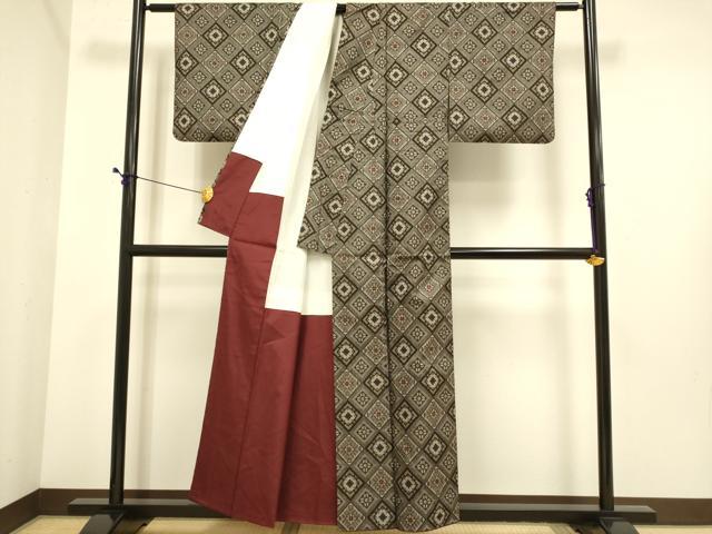平和屋着物●本場大島紬　龍郷絣　花菱文　正絹　逸品　DABE9677du