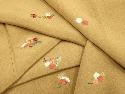 平和屋着物▼訪問着　総刺繍　梅松文　金糸　正絹　逸品　DABE9743du