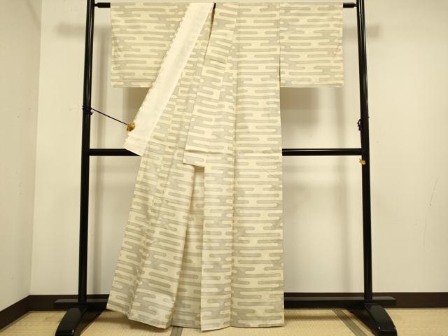 平和屋着物▽本場大島紬　単衣　白大島　エ霞文　正絹　逸品　DABE9895du