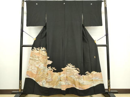平和屋着物■豪華黒留袖　作家物　駒刺繍　風景花松文　金彩　正絹　逸品　DABF0088ea