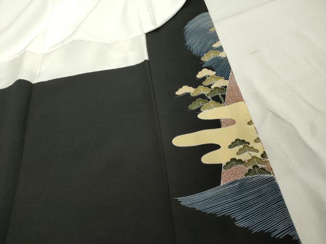 平和屋着物■豪華黒留袖　作家物　駒刺繍　重ね山飛鶴松文　金彩　正絹　逸品　DABF0200ea
