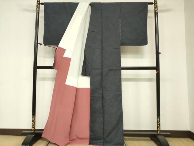 平和屋着物■本場大島紬　7マルキ　幾何学文様　反端付き　正絹　逸品　未使用　DABF0226ea