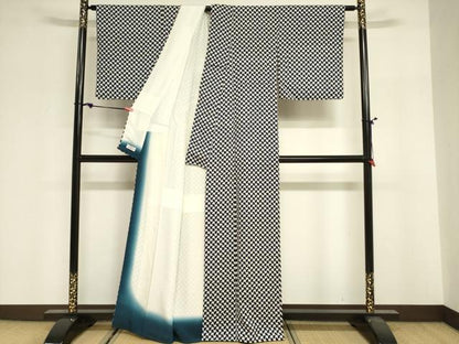 平和屋着物■上質な小紋　梅繋ぎ　やまと誂製　正絹　逸品　DABF0269ea