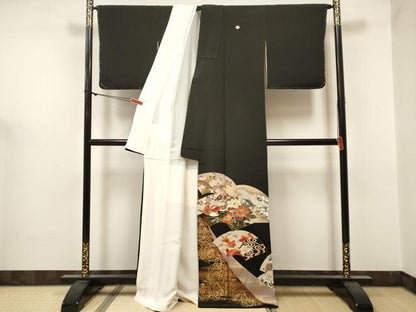 平和屋着物■豪華黒留袖　衣輪　刺繍　地紙重ね　鴛鴦花文　金彩　正絹　逸品　DABF0508ea