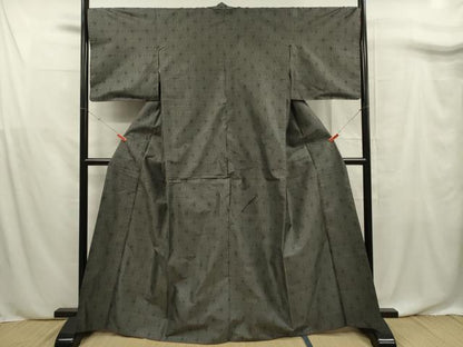 平和屋着物■本場大島紬 9マルキ 麻の葉文様 正絹 逸品 DABF0724ya