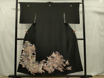 平和屋着物■豪華黒留袖　駒刺繍　絵巻花文　金彩　正絹　逸品　DABF0756ya