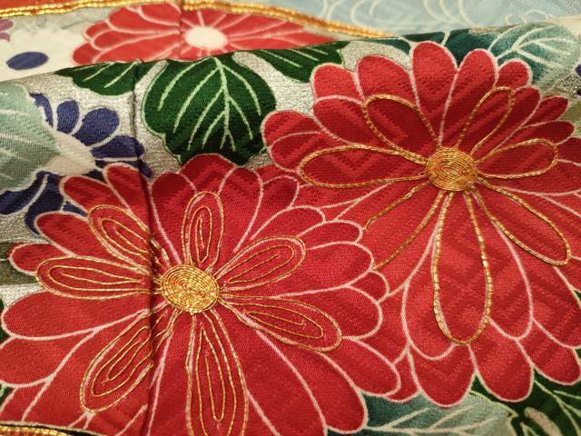 平和屋着物■豪華振袖　駒刺繍　地紙花文　金彩　正絹　逸品　DABF0763ya