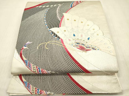 平和屋着物◎六通柄袋帯　唐織　舞蝶文　金銀糸　正絹　逸品　DABF0830ya