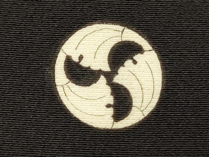 平和屋着物■豪華黒留袖　エ霞松葉文　金彩　正絹　逸品　DABF0910ya