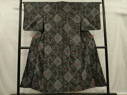 平和屋着物■本場大島紬　花唐草文　正絹　逸品　DABF0919ya