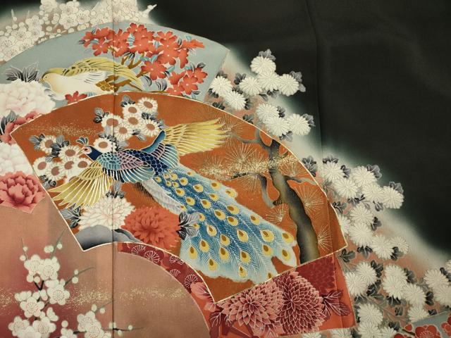 平和屋着物■豪華黒留袖　駒刺繍　地紙孔雀花文　暈し染め　金彩　正絹　逸品　DABF0954ya