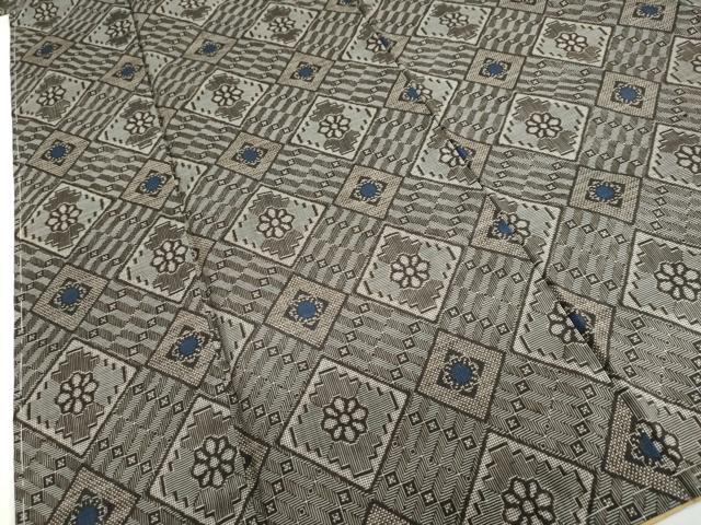 平和屋着物●本場大島紬　龍郷絣　菱文　正絹　逸品　未使用　DABF1162ud