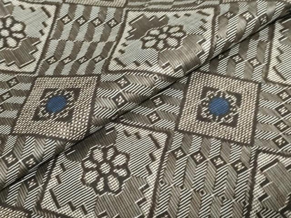 平和屋着物●本場大島紬　龍郷絣　菱文　正絹　逸品　未使用　DABF1162ud