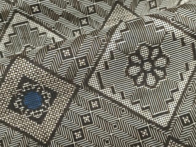 平和屋着物●本場大島紬　龍郷絣　菱文　正絹　逸品　未使用　DABF1162ud