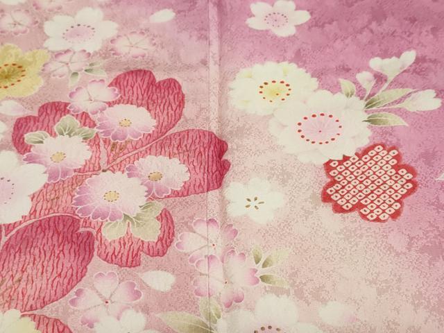 平和屋着物●豪華振袖　舞花文　暈し染め　金彩　正絹　逸品　DABF1175ud