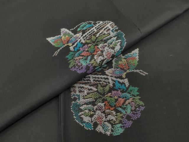 平和屋着物●本場大島紬　9マルキ　地空き　雪輪渡橋花蝶文　正絹　逸品　DABF1188ud