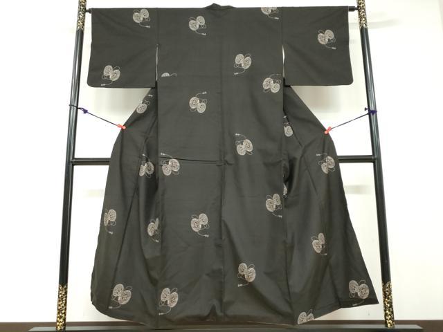 平和屋着物●本場大島紬　9マルキ　地空き　鼓文　正絹　逸品　DABF1196ud