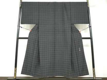 平和屋着物●男性　伝統工芸師　服部光擴　小紋　格子　黒地　裏地：東京染伝統工芸士　金田昇　キングサイズ　正絹　逸品　DABF1209ud