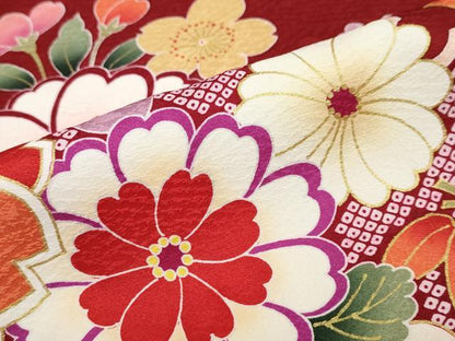 平和屋着物●豪華振袖　刺繍　手毬草花文　金彩　正絹　逸品　DABF1217ud