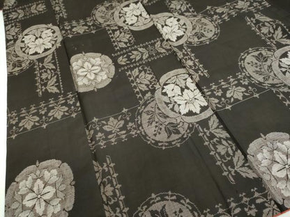 平和屋着物●本場大島紬　9マルキ　草花文　正絹　逸品　DABF1221ud
