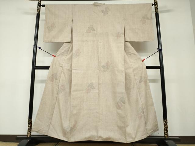 平和屋着物●本場結城紬　重要無形文化財　80亀甲　舞蝶文　正絹　逸品　DABF1251ud