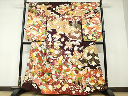 平和屋着物●小振袖　二尺袖　背抜き仕立て　駒刺繍　吉祥草花文　金彩　正絹　逸品　DABF1255ud