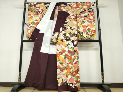 平和屋着物●小振袖　二尺袖　背抜き仕立て　駒刺繍　吉祥草花文　金彩　正絹　逸品　DABF1255ud