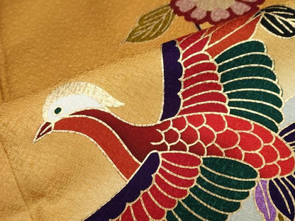 平和屋着物●豪華振袖　駒刺繍　宝尽くし鳳凰草花文　金彩　正絹　逸品　DABF1270ud