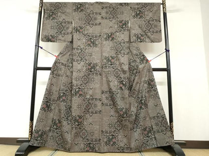 平和屋着物●本場大島紬　7マルキ　草花文　正絹　逸品　DABF1271ud
