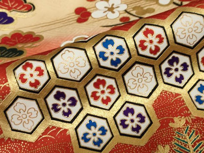 平和屋着物●お引きずり・お引き摺り・引き振袖　吉祥草花文　暈し染め　黒地　金彩　正絹　逸品　DABF1273ud
