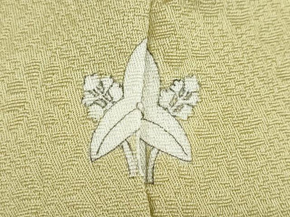 平和屋着物●上質な色無地　草花地紋　枯草色　正絹　逸品　DABF1291ud