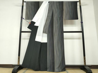 平和屋着物●本塩沢　やまだ織　200色　霞文　正絹　逸品　DABF1300ud
