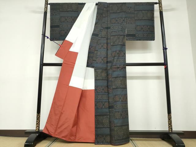 平和屋着物●都喜ヱ門　本場大島紬　泥染　美の喝采　証紙付き　藤絹織物謹製　正絹　逸品　未使用　DABF1309ud