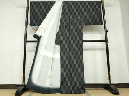 平和屋着物●本場大島紬　格子文　ほていや扱い　正絹　逸品　DABF1320ud