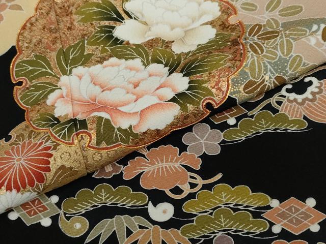 平和屋着物●豪華黒留袖　駒刺繍　宝尽くし雪輪草花文　金彩　正絹　逸品　未使用　DABF1335ud