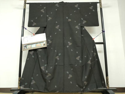 平和屋着物●本場大島紬　7マルキ　地空き　貝合わせ草花文　証明書付き　高橋一郎絹織物謹製　正絹　逸品　未使用　DABF1345ud