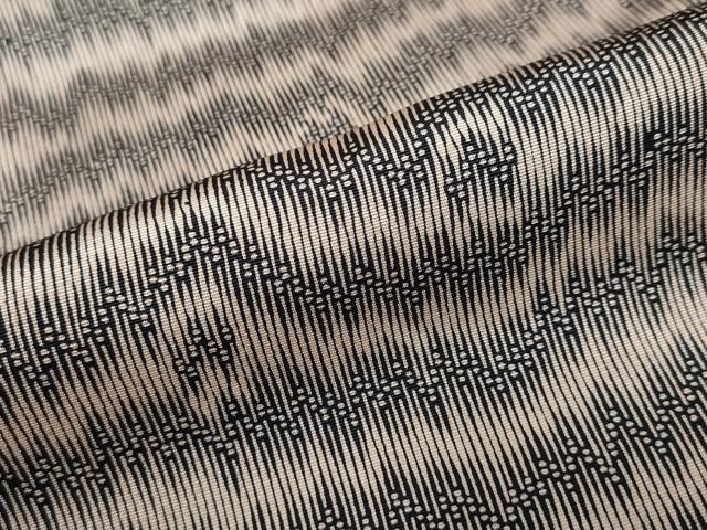 平和屋着物●江戸小紋　作家物　児玉博彫刻　抽象文様　まるやま扱い　証紙付き　伊と幸　正絹　逸品　DABF1367ud
