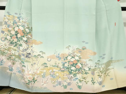 平和屋着物●訪問着　作家物　駒刺繍　雲取り草花文　暈し染め　金彩　正絹　逸品　DABF1370ud