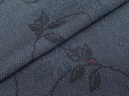 平和屋着物●本塩沢　110亀甲　南天文　正絹　逸品　DABF1434ud
