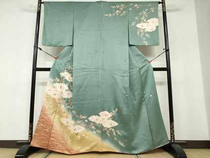 平和屋着物●十日町老舗ブランド 吉澤友禅 吾妻徳穂 訪問着 雲取り舞蝶文 暈し染め 金彩 正絹 逸品 DABF1460ud
