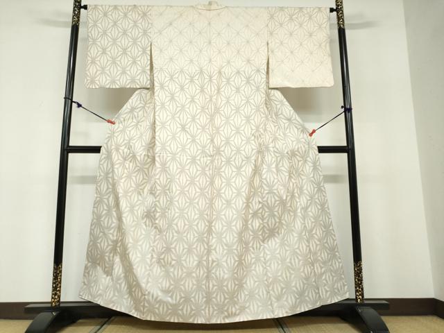 平和屋着物●本場大島紬　白大島　9マルキ　麻の葉文様　正絹　逸品　DABF1472ud