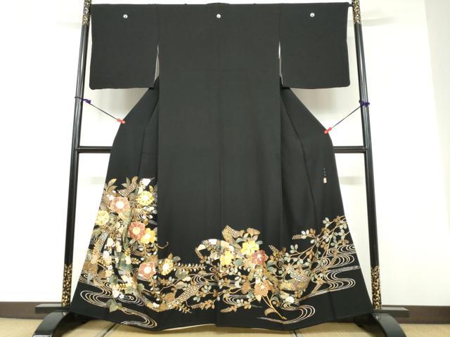 平和屋着物●豪華黒留袖　螺鈿　流水草花文　本金箔　正絹　逸品　DABF1491ud