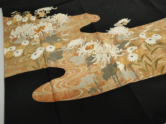 平和屋着物●豪華黒留袖　駒刺繍　流水草花文　金彩　正絹　逸品　DABF1493ud