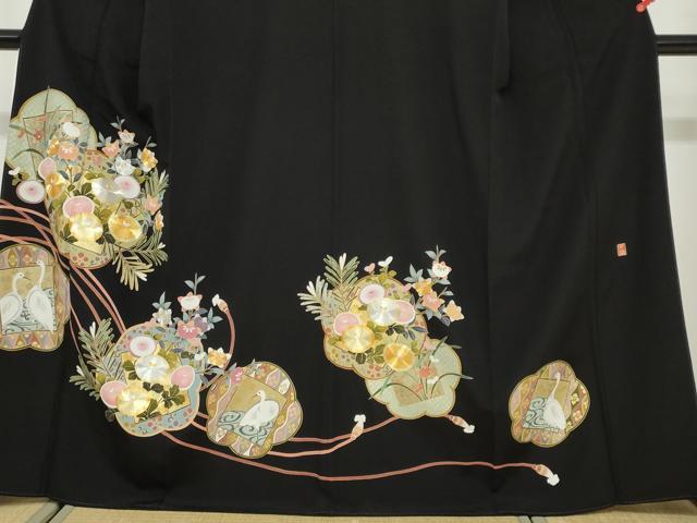 平和屋着物●豪華黒留袖　作家物　駒刺繍　群鶴草花文　金彩　正絹　逸品　DABF1495ud