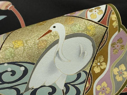 平和屋着物●豪華黒留袖　作家物　駒刺繍　群鶴草花文　金彩　正絹　逸品　DABF1495ud